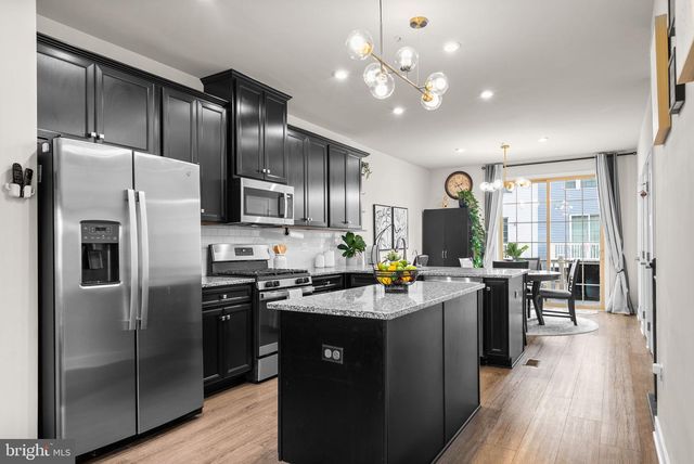 19708 PRESERVATION MEWS, Montgomery Village, MD 20886