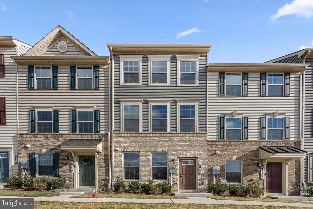 19708 PRESERVATION MEWS, Montgomery Village, MD 20886