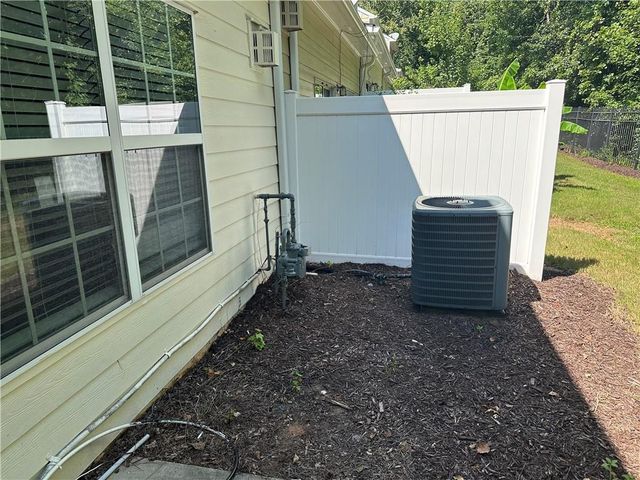 9753 Palmeston Place, Johns Creek, GA 30022