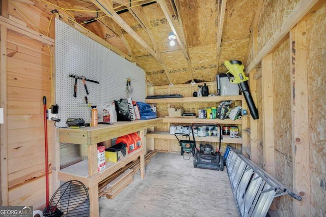 330 Pine Needle Road, Athens, GA 30606