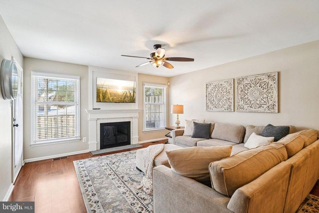 272 ALMWICH PL, Ambler, PA 19002