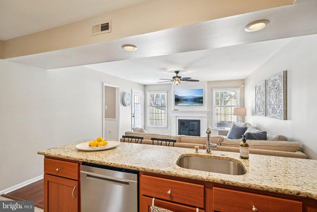 272 ALMWICH PL, Ambler, PA 19002