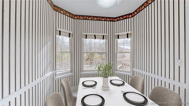 6616 Doris Court, Sellersburg, IN 47172