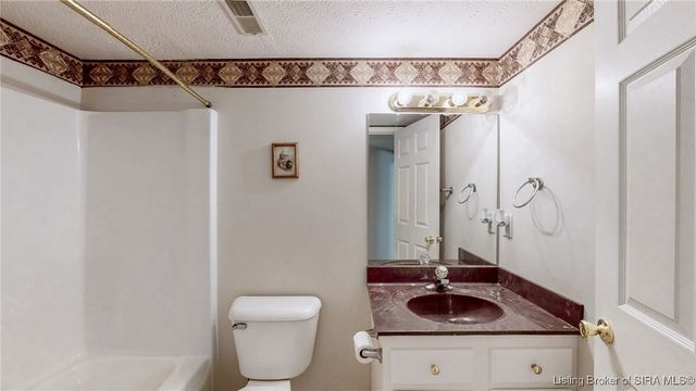 6616 Doris Court, Sellersburg, IN 47172