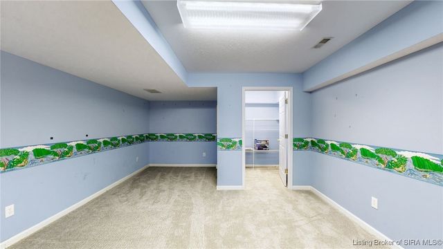 6616 Doris Court, Sellersburg, IN 47172