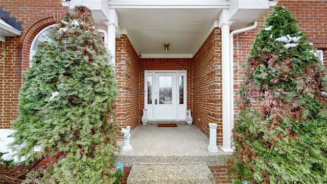 6616 Doris Court, Sellersburg, IN 47172