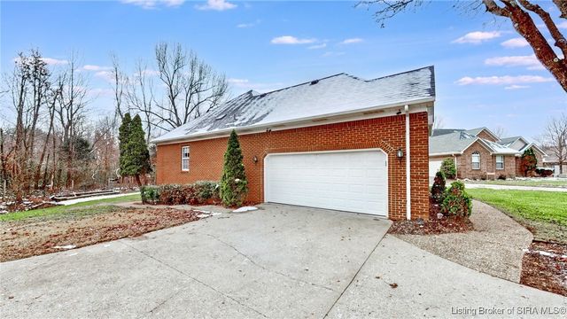 6616 Doris Court, Sellersburg, IN 47172