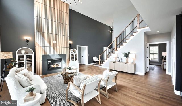 217 DAHLIA CIR, Lebanon, PA 17042