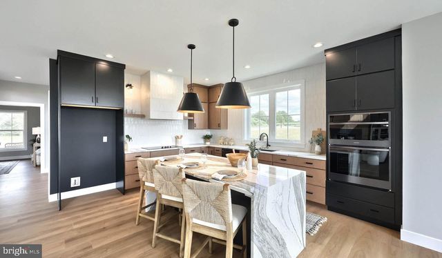 217 DAHLIA CIR, Lebanon, PA 17042