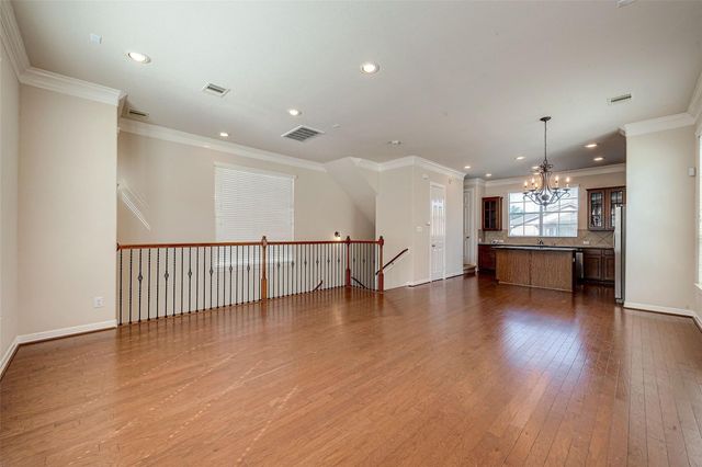 3302 Clearview Circle, Houston, TX 77025