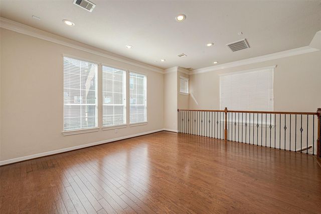 3302 Clearview Circle, Houston, TX 77025