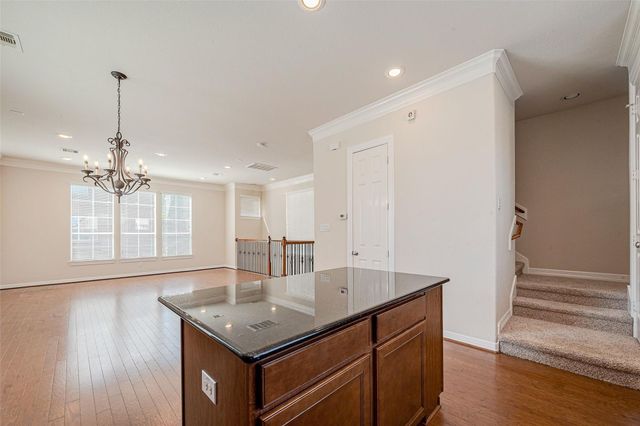 3302 Clearview Circle, Houston, TX 77025