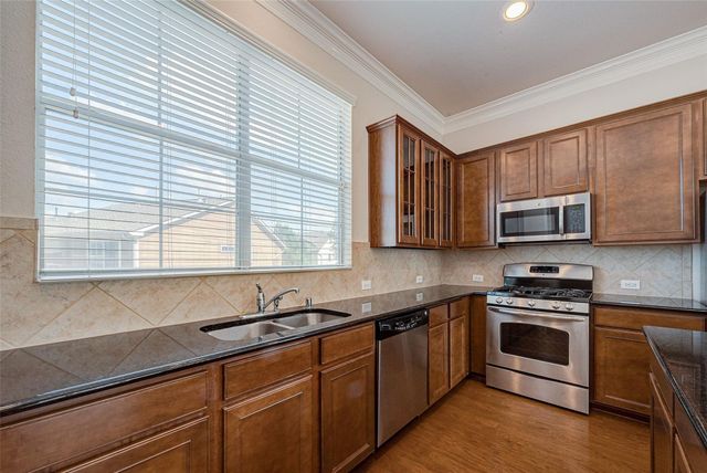 3302 Clearview Circle, Houston, TX 77025