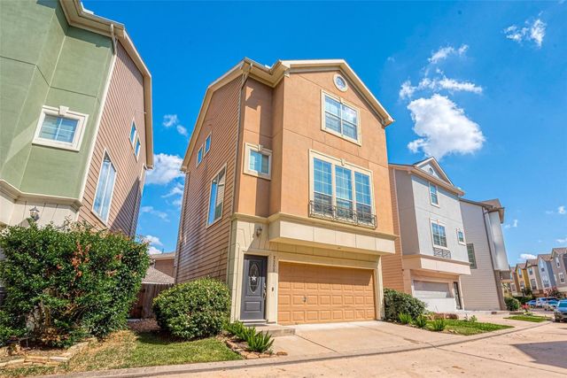 3302 Clearview Circle, Houston, TX 77025