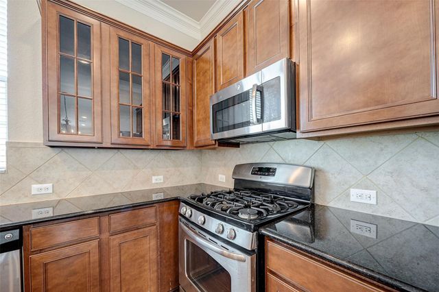 3302 Clearview Circle, Houston, TX 77025