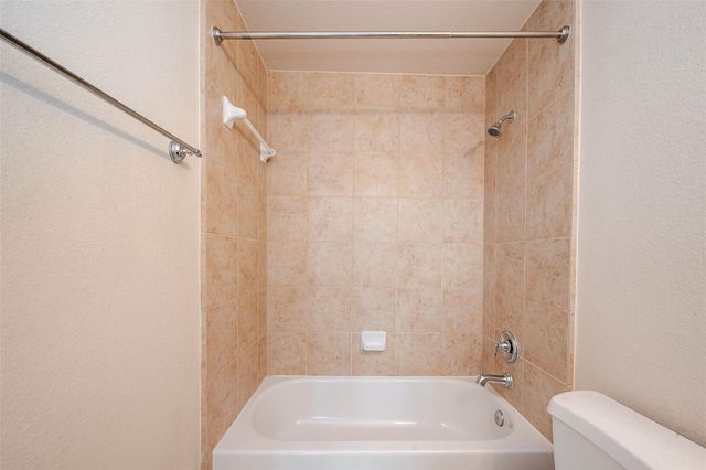 3302 Clearview Circle, Houston, TX 77025