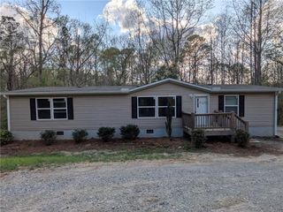 331 BRIDLE PATH Drive, Ball Ground, GA 30107