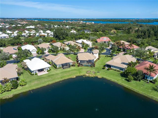1070 River Wind Circle, Vero Beach, FL 32967