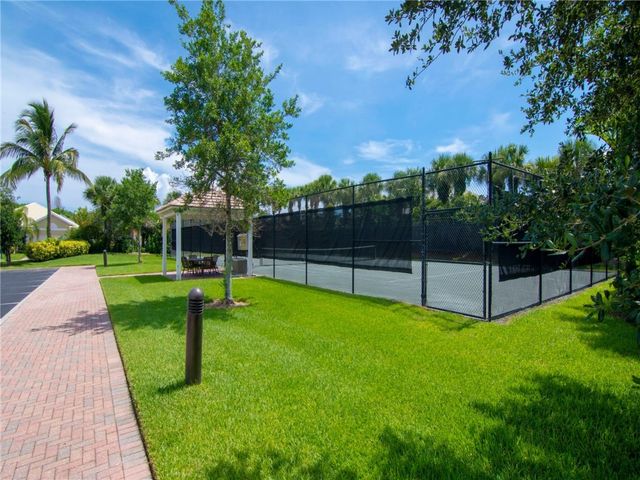 1070 River Wind Circle, Vero Beach, FL 32967