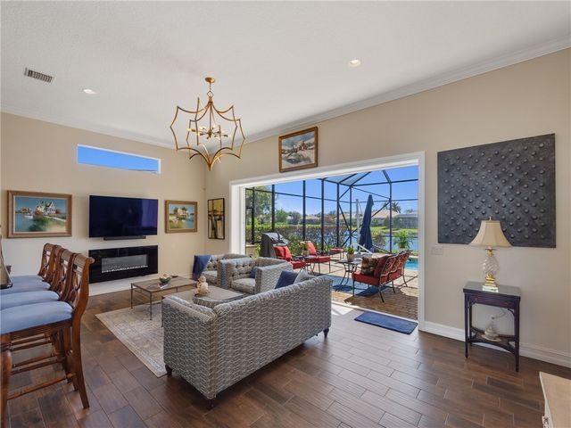 1070 River Wind Circle, Vero Beach, FL 32967