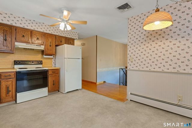 11 Apple Tree Terrace, West Haven, CT 06516
