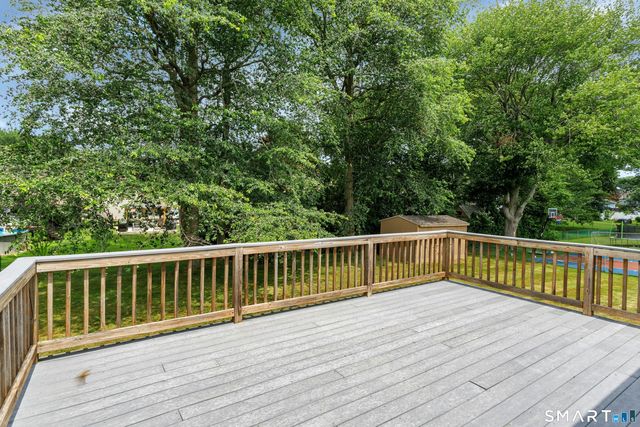 11 Apple Tree Terrace, West Haven, CT 06516