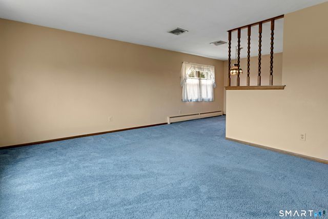 11 Apple Tree Terrace, West Haven, CT 06516