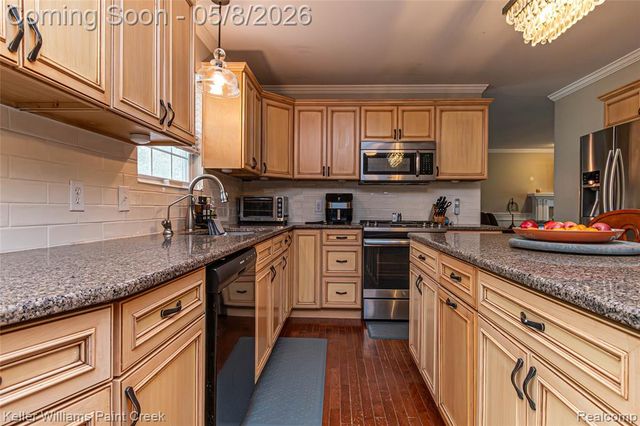 71030 E Pond Creek Drive, Romeo, MI 48065