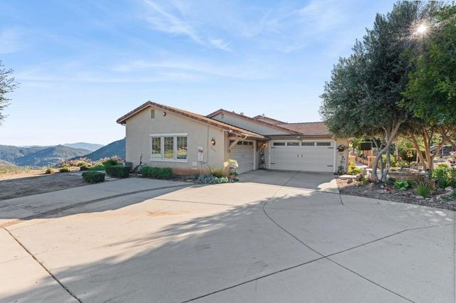 13785 Woodstock Place, Valley Center, CA 92082