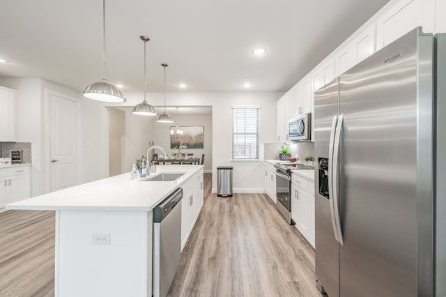 9713 Thorncrown Lane, Fort Worth, TX 76179