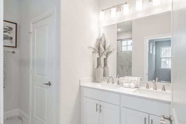 9713 Thorncrown Lane, Fort Worth, TX 76179