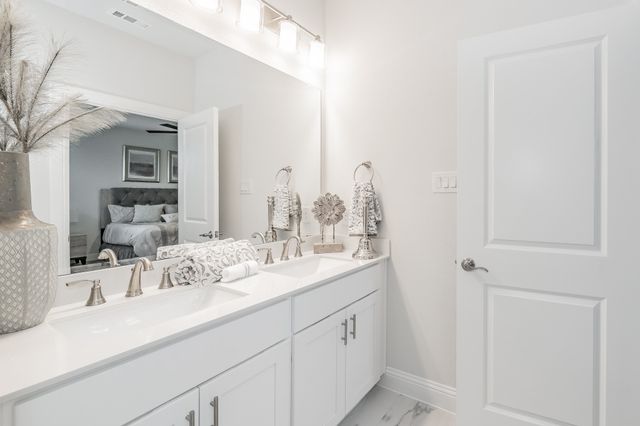 9713 Thorncrown Lane, Fort Worth, TX 76179