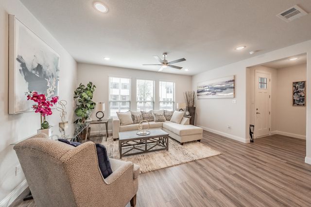 9713 Thorncrown Lane, Fort Worth, TX 76179