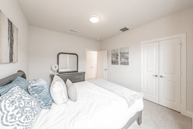 9713 Thorncrown Lane, Fort Worth, TX 76179