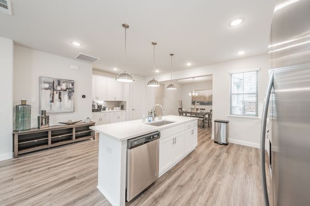 9713 Thorncrown Lane, Fort Worth, TX 76179