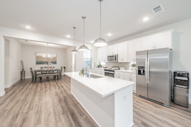 9713 Thorncrown Lane, Fort Worth, TX 76179
