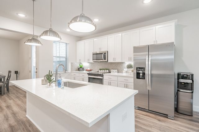 9713 Thorncrown Lane, Fort Worth, TX 76179