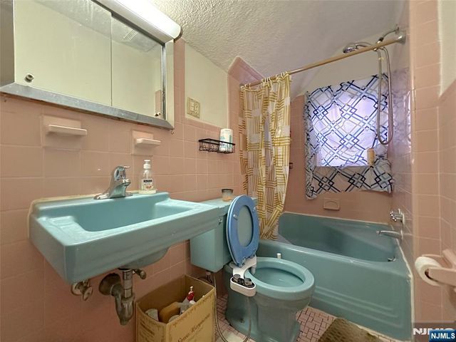 104 William Street, Clifton, NJ 07014