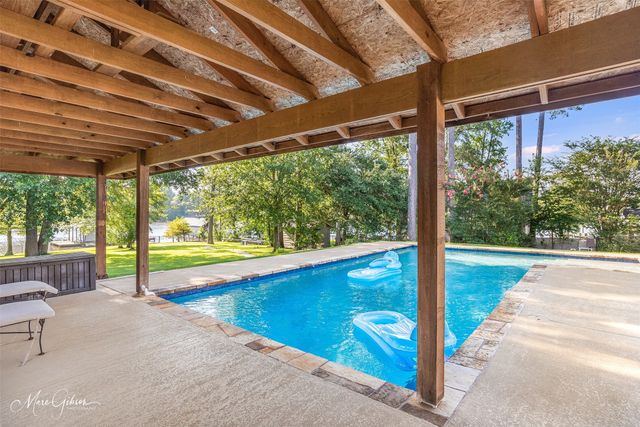 1215 Bay Ridge Drive, Benton, LA 71006