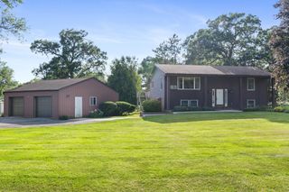 1625 250th Court E, Faribault, MN 55021