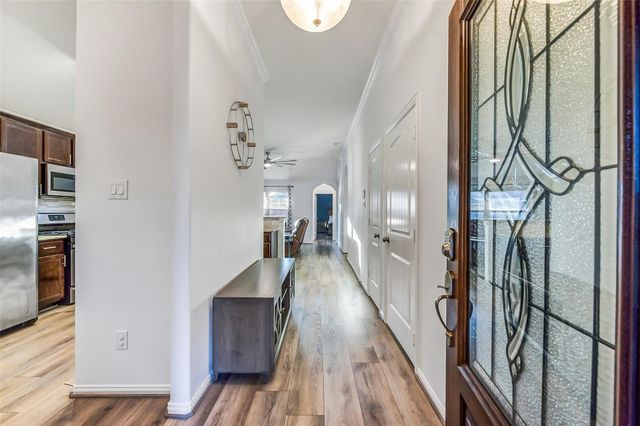 2410 Brown Maple Drive, Fresno, TX 77545