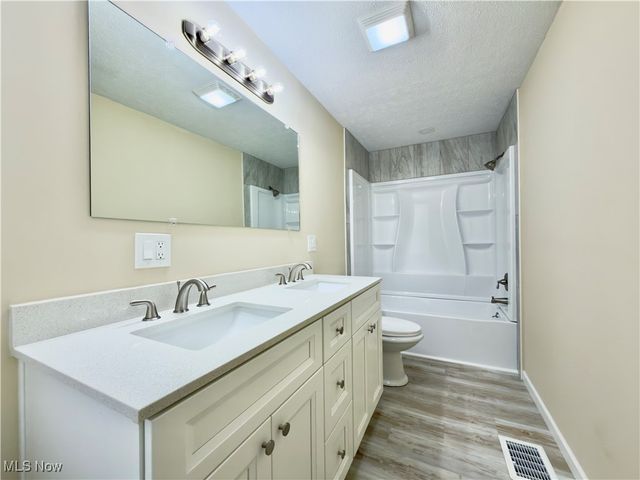 8285 Munson Road, Mentor, OH 44060