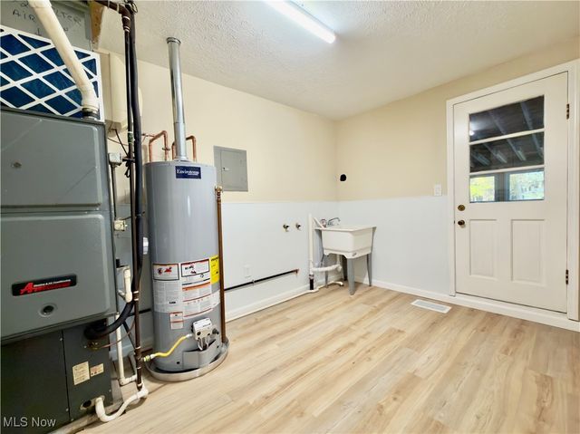 8285 Munson Road, Mentor, OH 44060