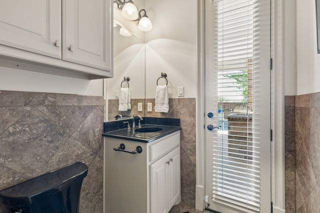 2108 Camden Circle, Southlake, TX 76092