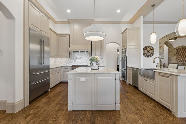 2108 Camden Circle, Southlake, TX 76092