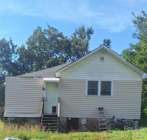 731 E Third Avenue, Gastonia, NC 28054