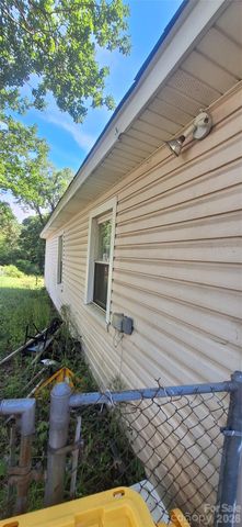 731 E Third Avenue, Gastonia, NC 28054