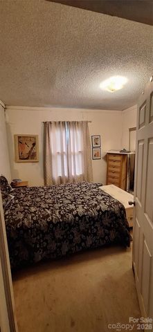 731 E Third Avenue, Gastonia, NC 28054