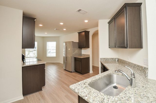 2037 Mule Ridge Drive, Katy, TX 77493