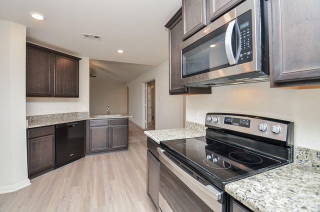 2037 Mule Ridge Drive, Katy, TX 77493